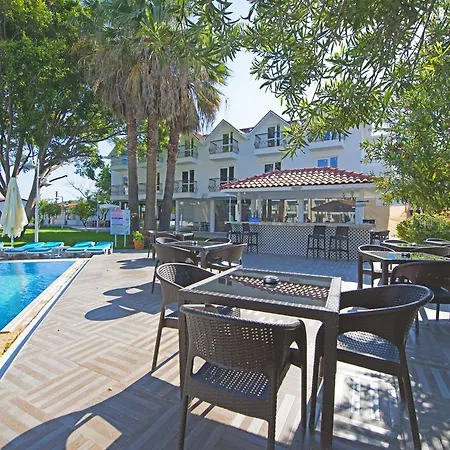 Grand Emir & 3* داليان