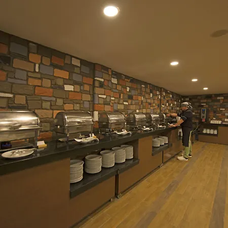 فندق Grand Emir & 3*