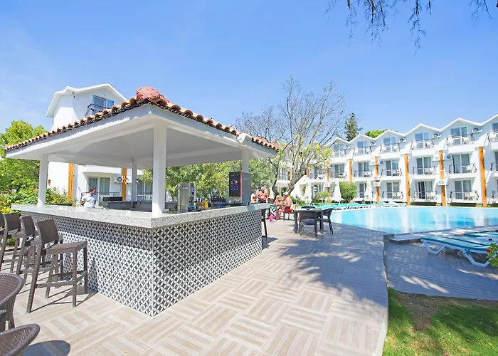 Grand Emir & Hotel 3*